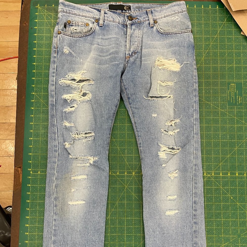 VINTAGE Just Cavalli straight leg distressed jeans Size 32